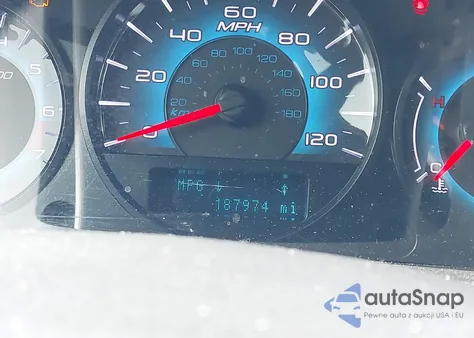 2012 Ford Fusion S из США, поврежденный, VIN 3FAHP0GA3CR440804